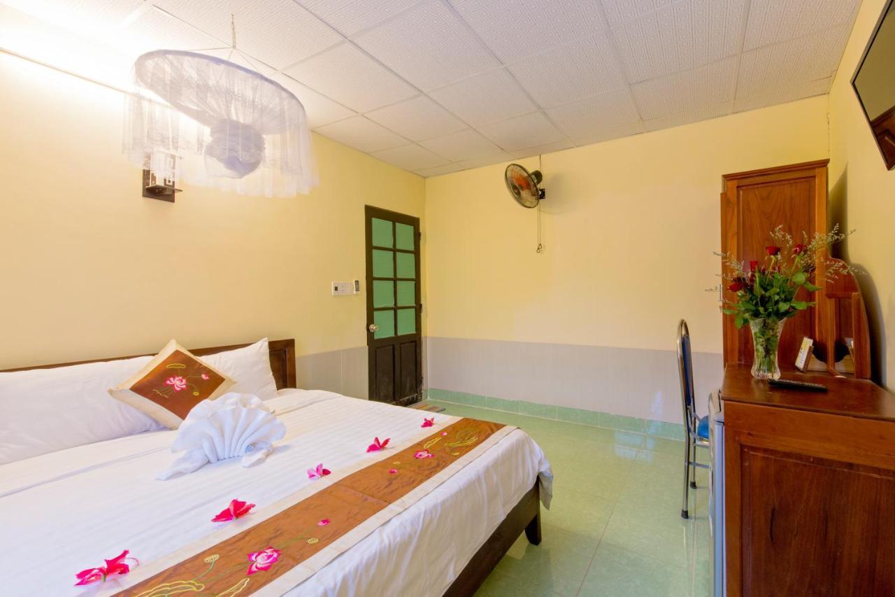 Bougain Villeas Homestay Χόι Αν Εξωτερικό φωτογραφία