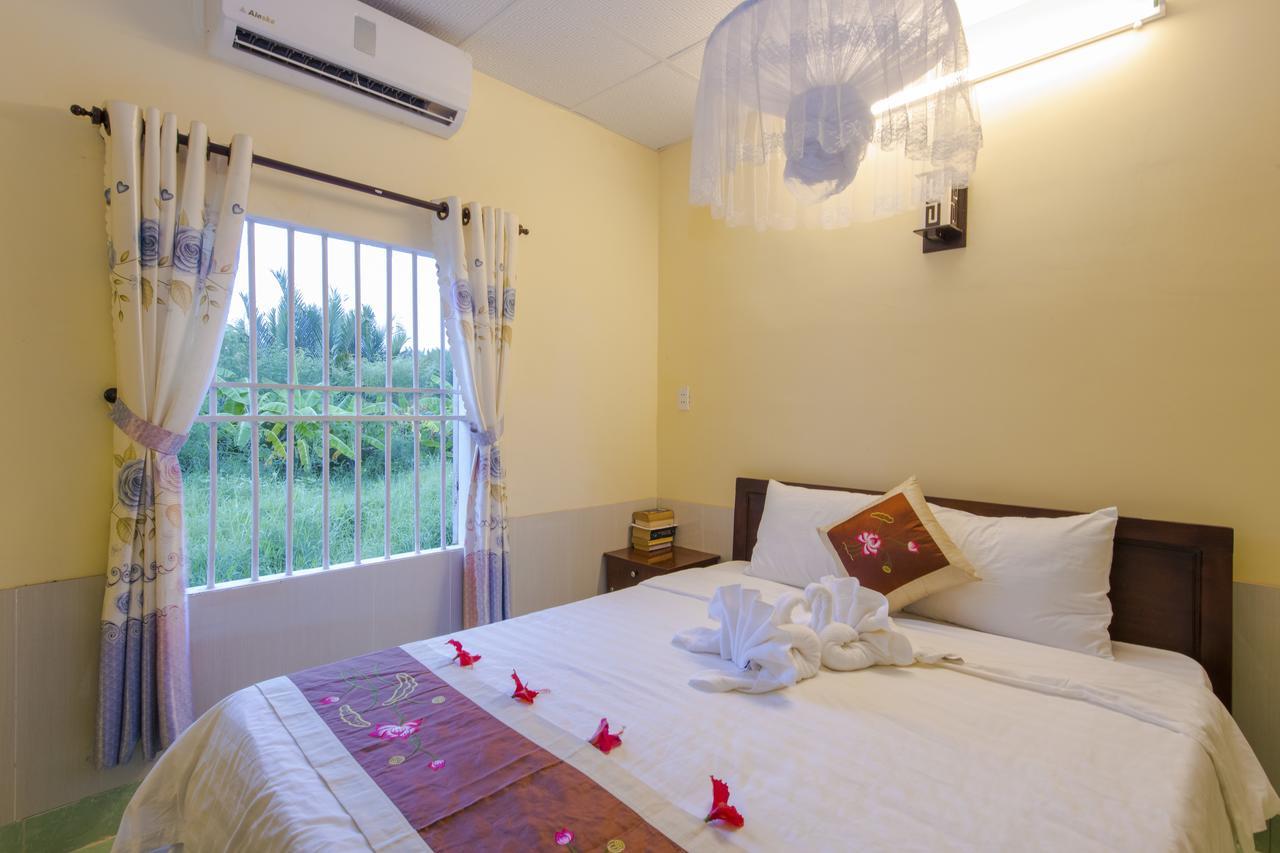 Bougain Villeas Homestay Χόι Αν Εξωτερικό φωτογραφία